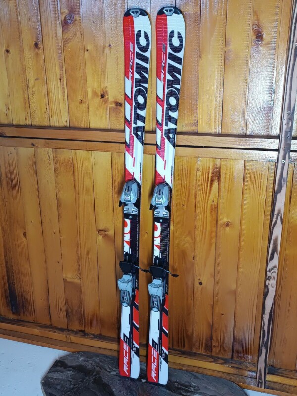 LYŽE ATOMIC RACE 9 JR 150CM